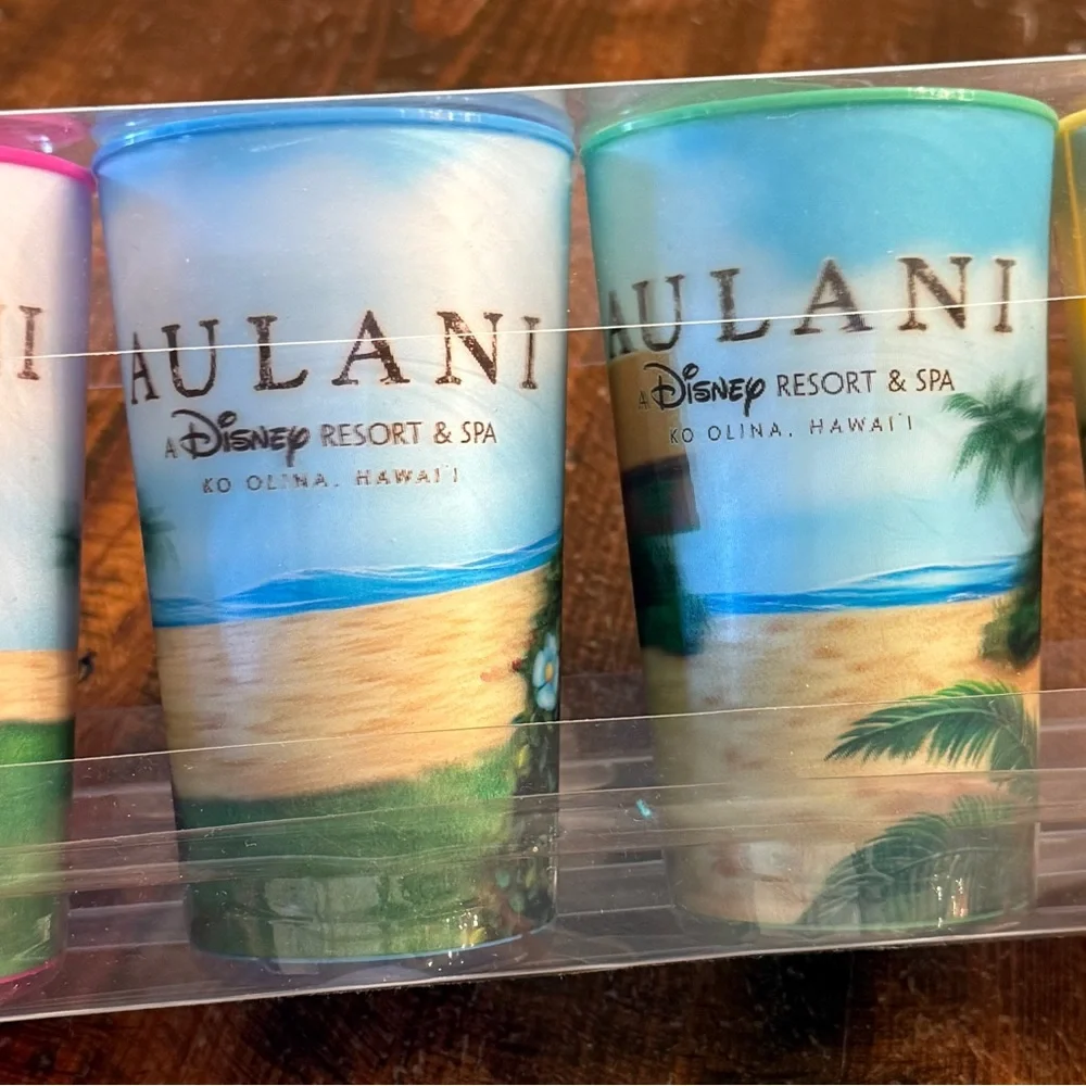 Disney NIP Parks Aulani Beach Plastic Cups - Blue, Green & Pink Accents